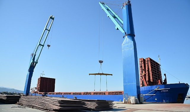 BAŞKAN GENÇ: TERSANE TRABZON'A BÜYÜK KATKI SAĞLAYACAK