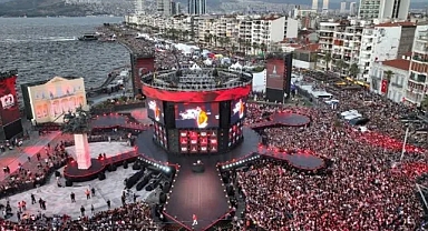 BELEDİYELERİN KONSER ÜCRETLERİ TARTIŞILIYOR