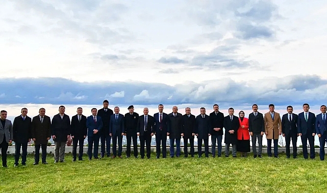 BEŞİKDAĞI'NDA İL GÜVENLİK TOPLANTISI YAPILDI