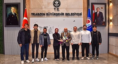 GENÇ MUCİTLERDEN BÜYÜKŞEHİR'E ZİYARET