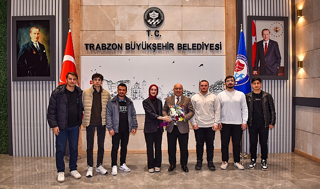 GENÇ MUCİTLERDEN BÜYÜKŞEHİR'E ZİYARET