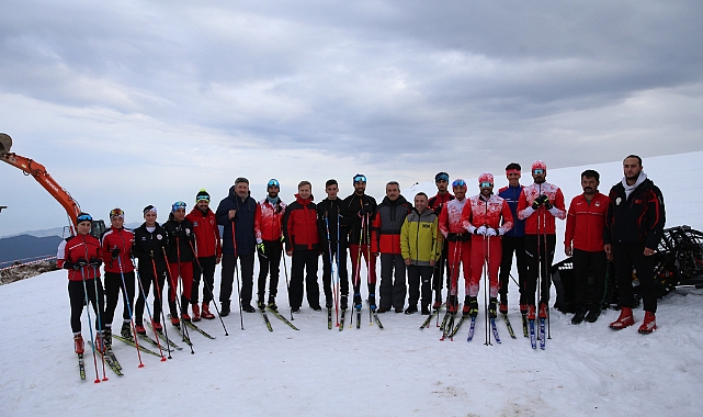 KAYAKLI KOŞU MİLLİ TAKIMI HANDÜZÜ YAYLASINDA KAMP YAPIYOR