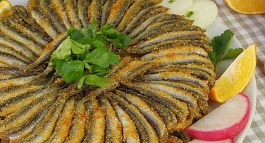 KOKUSUZ HAMSİ TAVA NASIL YAPILIR? MUHTEŞEM LEZZET...