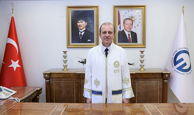 KTÜ REKTÖRÜ ÇUVALCI'DAN 10 KASIM MESAJI