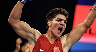 RİZELİ BOKSÖR DÜNYA ÜÇÜNCÜSÜ... TÜRKİYE'NİN GURURU OLDU...