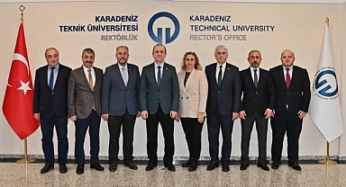 SENDİKA TEMSİLCİLERİNDEN REKTÖR ÇUVALCI'YA ZİYARET