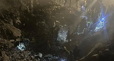 SİYONİST İSRAİL BEYRUT'U HEDEF ALDI