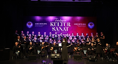 Taka Derneği salona sığmadı, TÖZ'ü dumana kattı