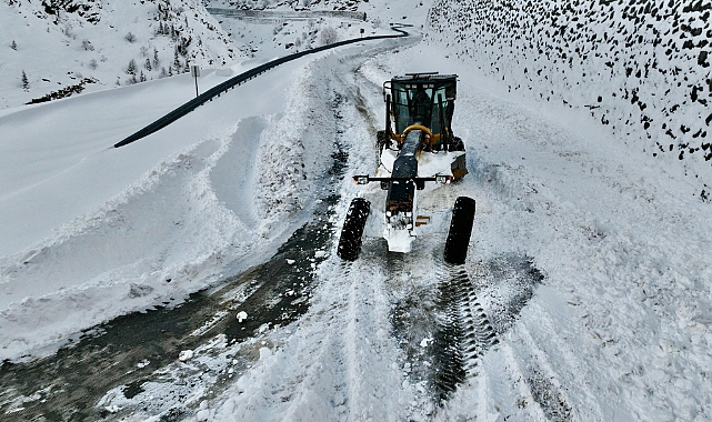TRABZON'DA KAPALI YOL KALMADI