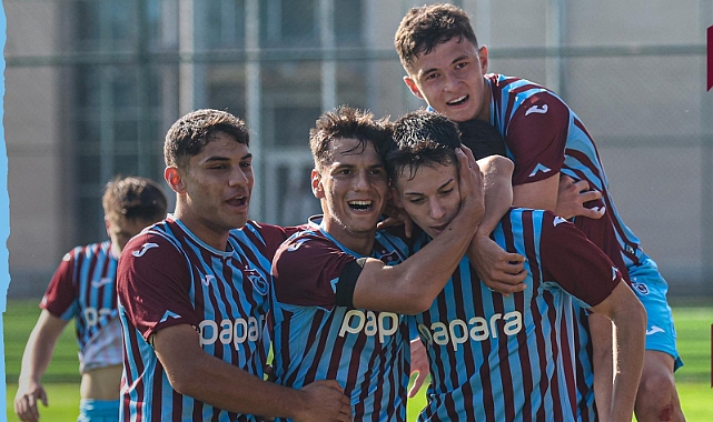 TRABZONSPOR, FENERBAHÇEYİ DEVİRDİ