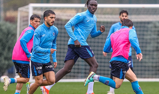 TRABZONSPOR'UN GENÇLERİ ÇOK HIRSLI