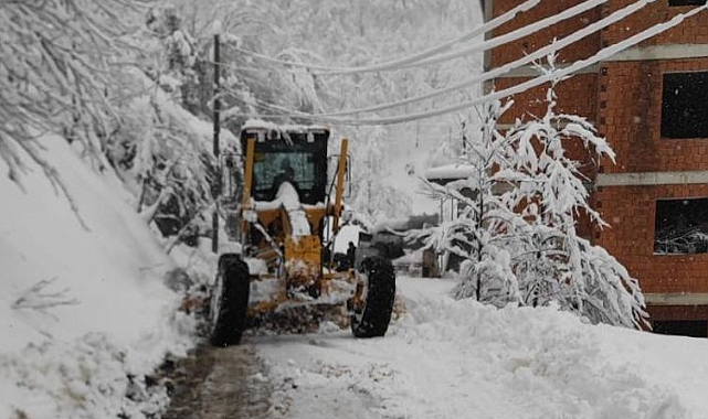 YAŞLI HASTANIN İMDADINA BÜYÜKŞEHİR YETİŞTİ