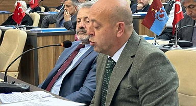 ACZİYET İÇERİSİNDELER, HİZMET YOK ALGI ÇOK!