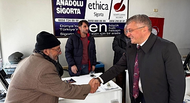 AK PARTİLİ BAYKAL'DAN KONGREYE DAVET