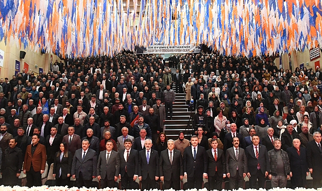 AK PARTİLİ DEMİRÖZ: KARŞIMIZDA ÜLKEYİ İDARE EDECEK PARTİ YOK!