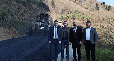 ARSİN'DE ASFALT HAMLESİ