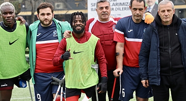 BACAĞINI KAYBEDEB ANGOLALI OYUNCUNUN BÜYÜK AZMİ