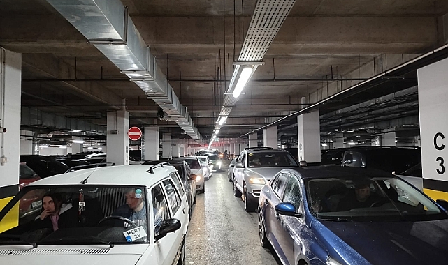 FORUM AVM'DE OTOPARK ÇİLESİ!