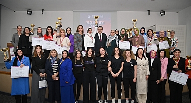 GENÇ: KADINLARIMIZI HER ALANDA GÜÇLENDİRİYORUZ