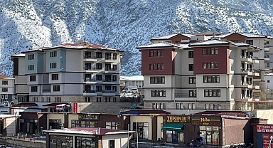 İLÇE TAŞINDI AMA DERTLER AYNI YERDE DURUYOR