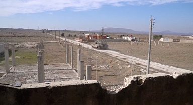 İSRAİL, SURİYE'DE 250 AYRI HEDEFİ VURDU