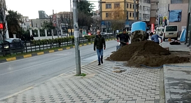 KALDIRIMLARI VATANDAŞA BIRAKIN!