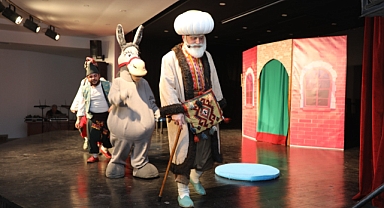 NASRETTİN HOCA, AKÇAABATLI ÇOCUKLARI KAHKAYA BOĞDU