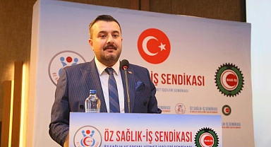 ÖZ GIDA İŞ TRABZON ŞUBESİNDE BAŞKAN BAŞARAN