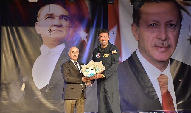 ÖZPALA: TAM BAĞIMSIZ TÜRKİYE İÇİN BİR ŞEYLER YAPMALIYIZ