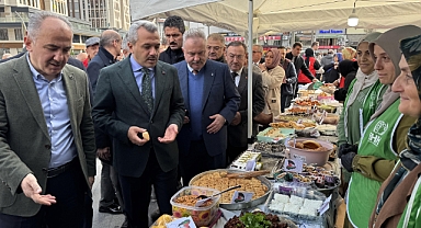 RİZE'DEN FİLİSTİN İÇİN YARDIM KERMESİ DÜZENLENDİ