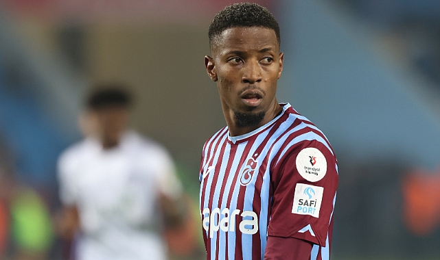 SİMON BANZA SAÇ BAŞ YOLDURDU!