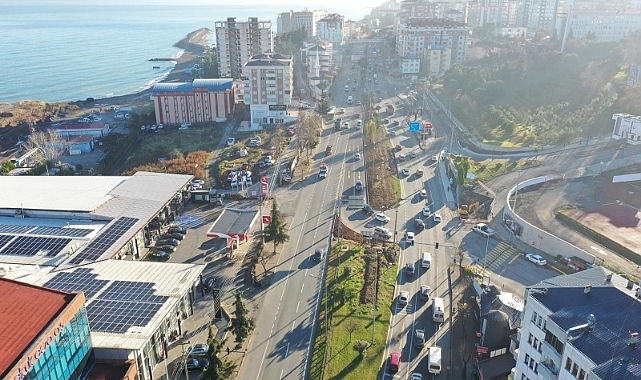 SÖĞÜTLÜ KAVŞAĞINDAKİ TRAFİK SORUNU ÇÖZÜLDÜ