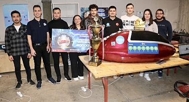 TEKNOFEST ÖĞRENCİLERİ ÜRETİME TEŞVİK EDİYOR