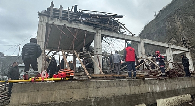 TRABZON'DA İNŞAAT ÇÖKTÜ... 1 İŞÇİ GÖÇÜK ALTINDA, 3 İŞÇİ KURTARILDI