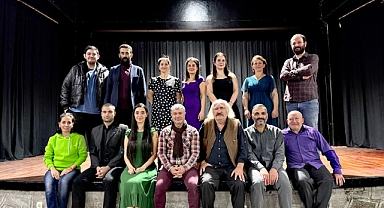 TRABZON TİYATROSUNDA YENİ OYUN: KAYIP YILDIZ