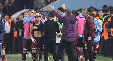 TRABZONSPOR EVİNDE GÜLDÜ
