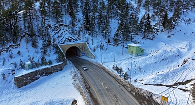 ZİGANA DAĞI BEYAZ GELİNLİĞİ GİYDİ