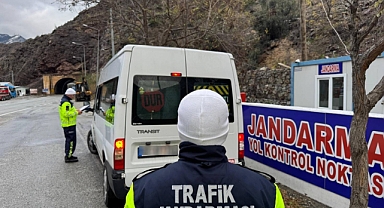 ARTVİN'DE VATANDAŞLARA TRAFİK EĞİTİMİ VERİLDİ