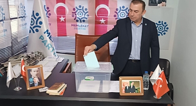BAŞKAN BAYRAK GÜVEN TAZELEDİ
