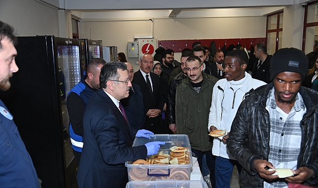 BAŞKAN GENÇ'TEN ÜNİVERSİTE ÖĞRENCİLERİNE MORAL ZİYARETİ