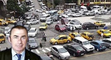 BAYRAK: YETKİLİLERE SESLENDİ: TRAFİK SORUNU ÇIĞ GİBİ BÜYÜYOR!