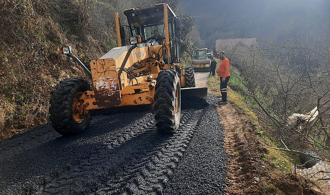 BÜYÜKŞEHİR'DEN 18 İLÇEDE YOL SEFERBERLİĞİ
