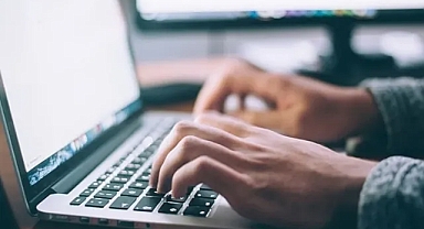 ÇALIŞMA SAATLERİ DÜŞÜYOR MU?