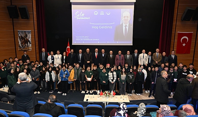 ÇUVALCI:DEĞİŞİMİN PARÇASI OLUN, ÜLKEMİZİN GELECEĞİNE DAMGA VURUN