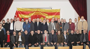 İDMANOCAĞI'NDA YENİ BAŞKAN ÖZER