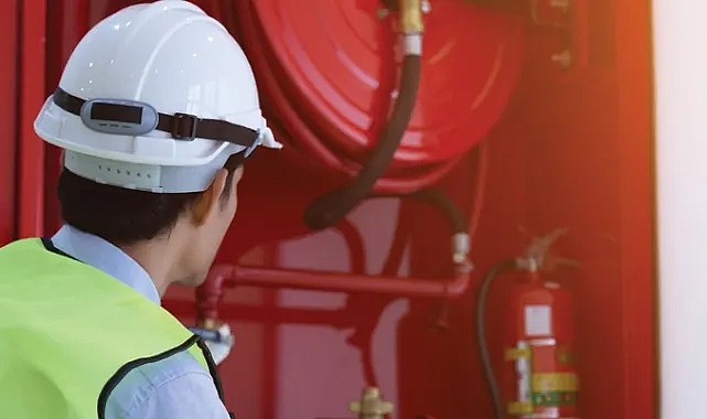 KAMU VE ÖZEL SEKTÖRDEKİ BİNALARDA YANGIN DENETİMİ YAPILACAK