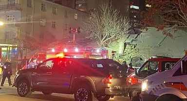 KONYA'DA 4 KATLI BİNA ÇÖKTÜ