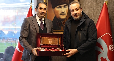 MAÇ ÖNCESİ DOSTLUK YEMEĞİ