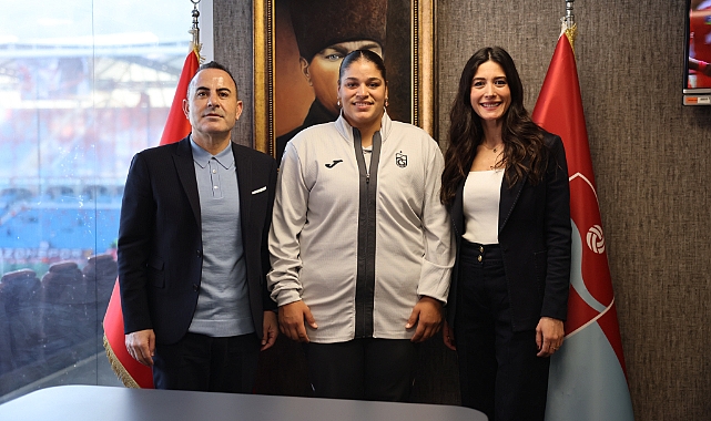 MİLLİ BOKSÖR HAVVANUR TRABZONSPOR'DA