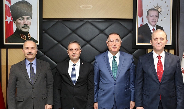 REKTÖR ÇUVALCI'DAN AYAR'A 'HAYIRLI OLSUN' ZİYARETİ